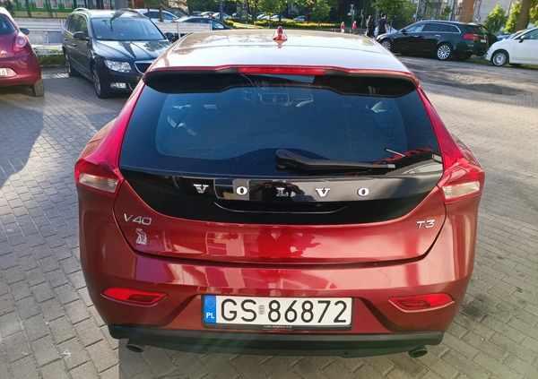 Volvo V40 cena 39900 przebieg: 171884, rok produkcji 2012 z Świętochłowice małe 379